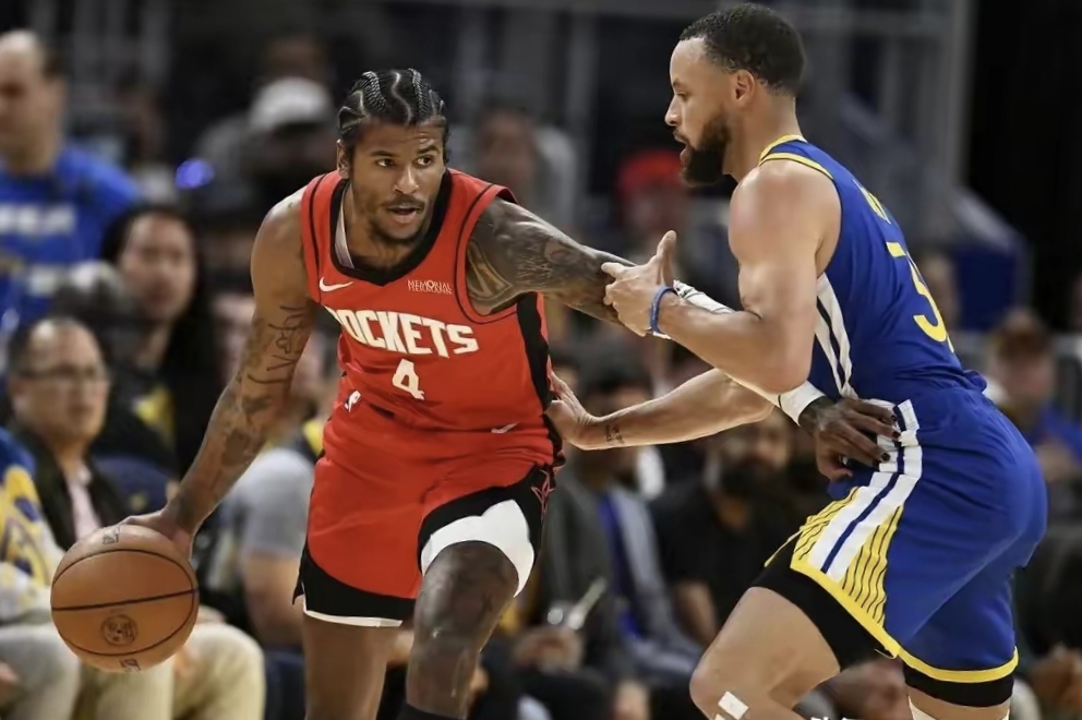 爱游戏网页版-转折点克里夫兰骑士回应争议，NBA季后赛转会期攻防权衡，话题不断，赛程密集仍需轮换的简单介绍