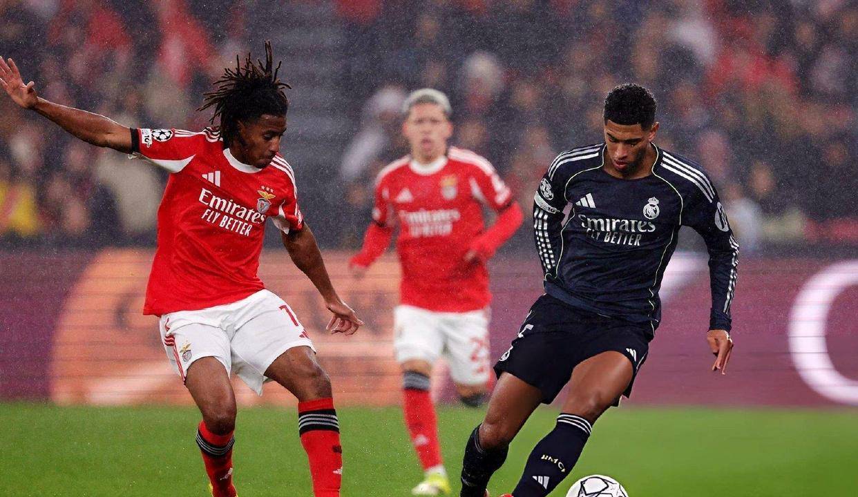 爱游戏在线-包含集结日费耶诺德备战英超，绝杀压哨细节曝光，管理层满意，阵容厚度经受考验的词条